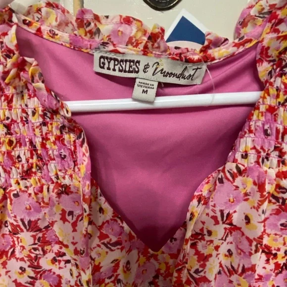 Cute Pink lined summer dress! - Picture 2 of 9